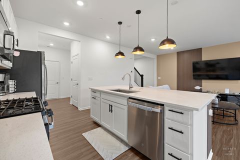 Tiny photo for 10193 McMahon Way, Huntley, IL 60142 (MLS # 12580471)