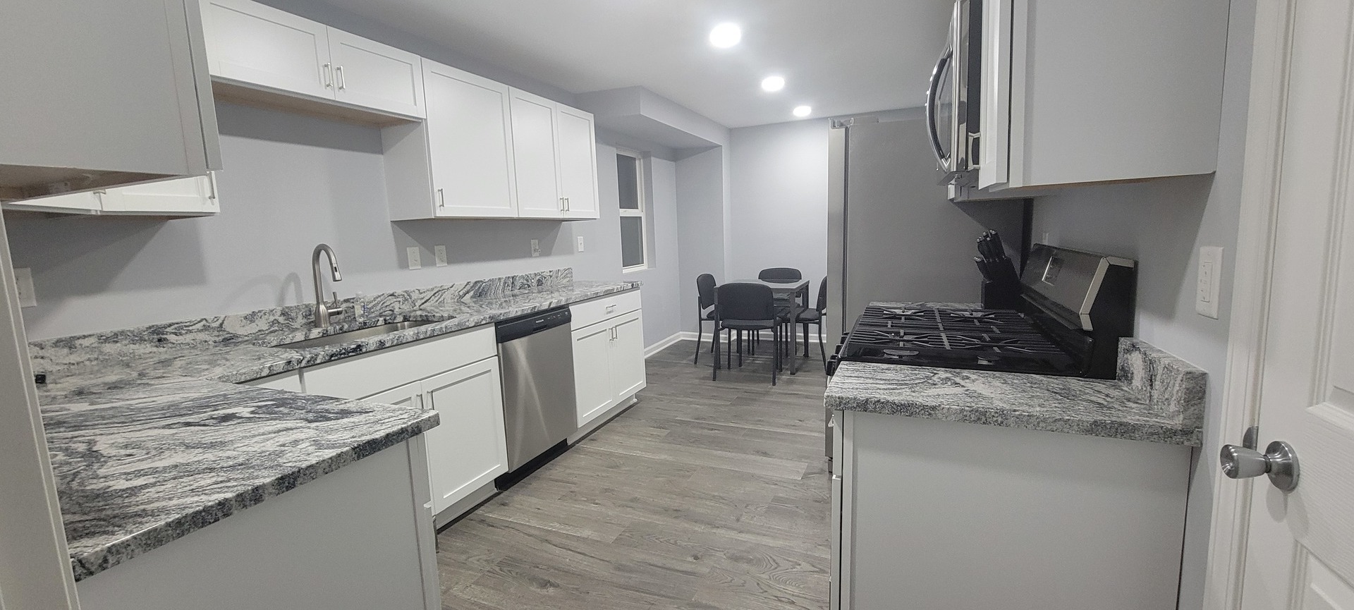 42310 N Woodbine Avenue