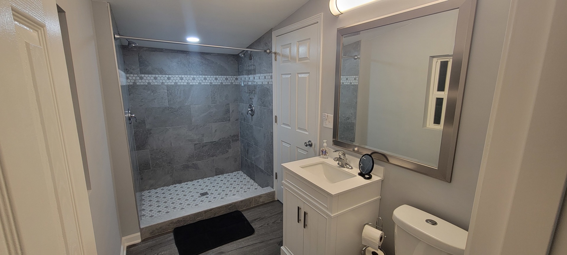 42310 N Woodbine Avenue