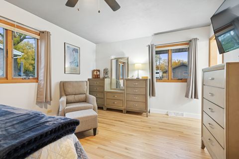 Tiny photo for 4 Summit Street, East Dundee, IL 60118 (MLS # 12510870)