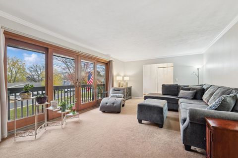 Tiny photo for 4 Summit Street, East Dundee, IL 60118 (MLS # 12510870)