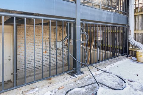 Tiny photo for 4646 S PRAIRIE Avenue #2S, Chicago, IL 60653 (MLS # 12622482)