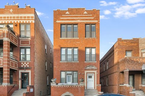 2316 W Augusta Boulevard 2R Chicago IL 60622