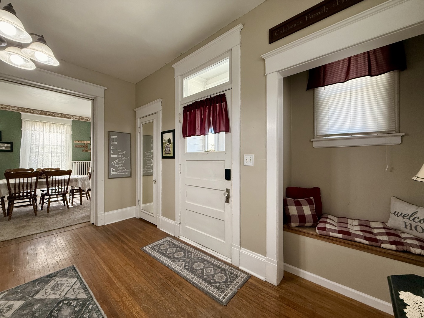 222 W Main Street