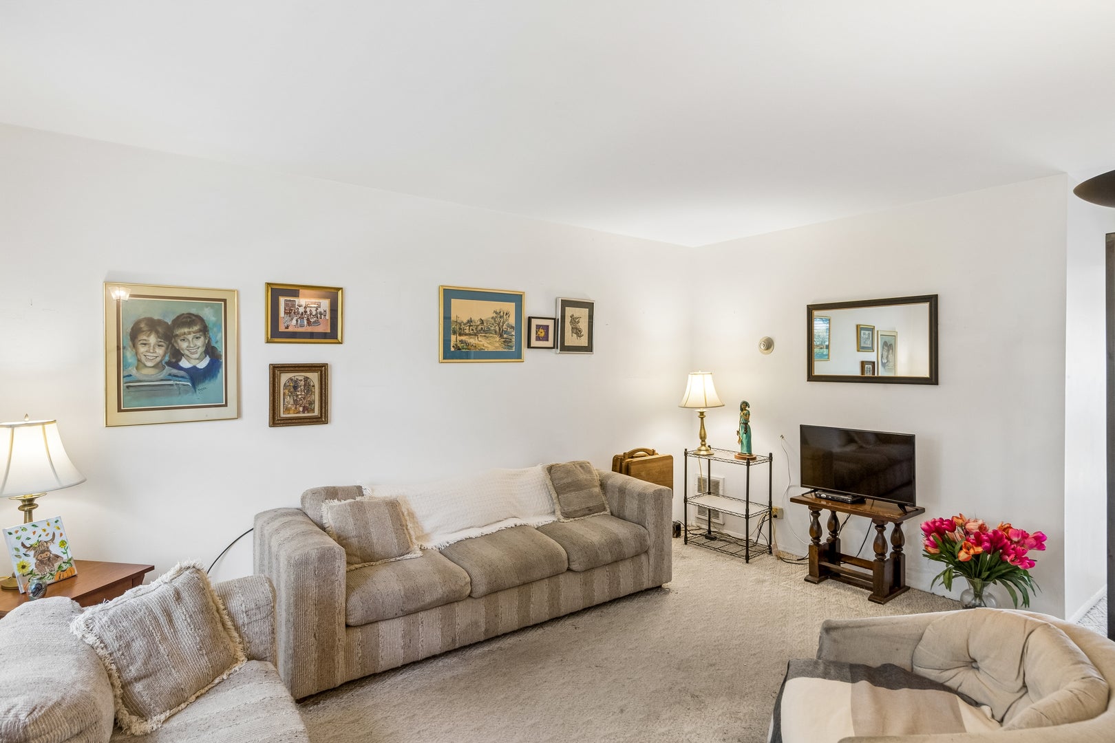 1753 Bristol Walk 1753