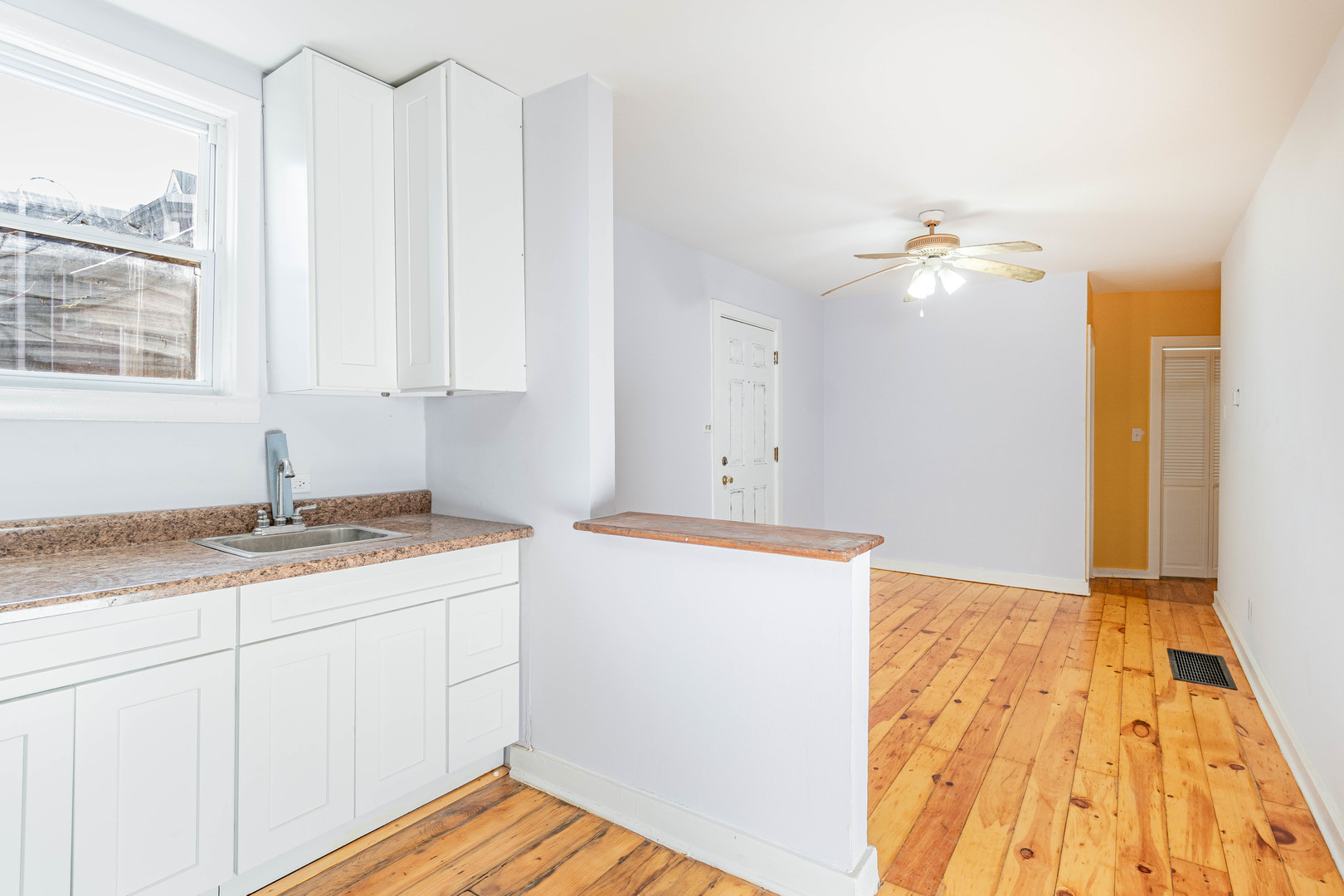 8111 S Muskegon Avenue