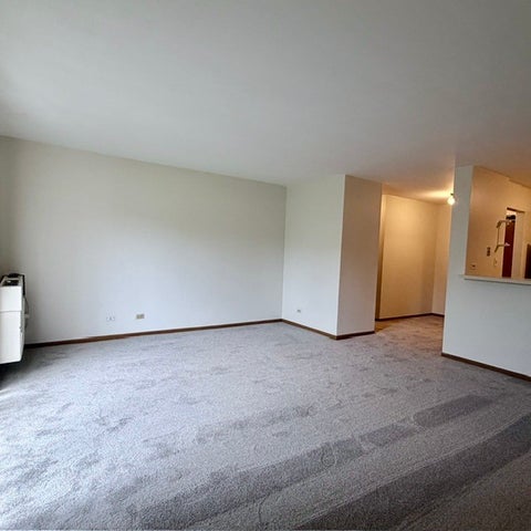 Tiny photo for 33661 N Royal Oak Lane #105, Grayslake, IL 60030 (MLS # 12760803)