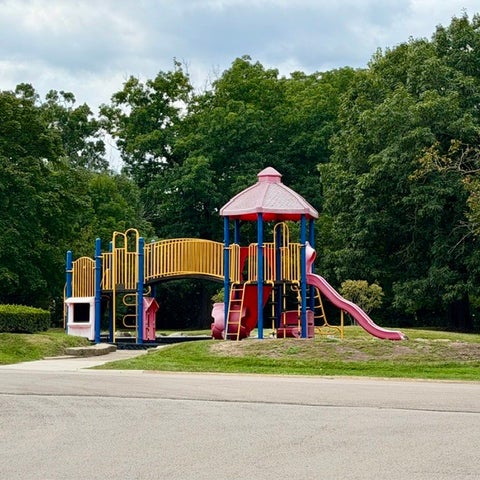 Tiny photo for 33661 N Royal Oak Lane #105, Grayslake, IL 60030 (MLS # 12760803)