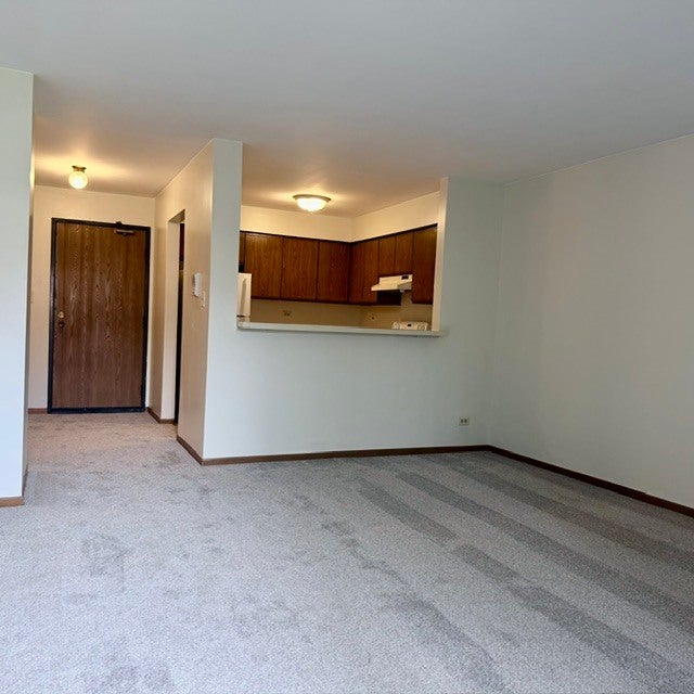 33661 N Royal Oak Lane 105