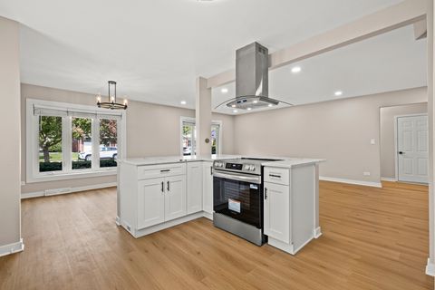 Tiny photo for 1813 W Pheasant Trail, Mount Prospect, IL 60056 (MLS # 12511644)