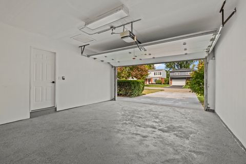 Tiny photo for 1813 W Pheasant Trail, Mount Prospect, IL 60056 (MLS # 12511644)