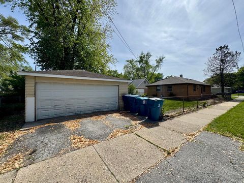 Tiny photo for 14401 Kolin Avenue, Midlothian, IL 60445 (MLS # 12493483)