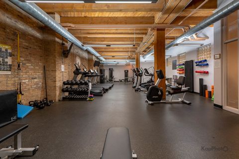 Tiny photo for 1040 W Adams Street #117, Chicago, IL 60607 (MLS # 12626167)