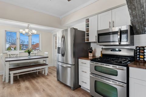 Tiny photo for 1312 Dean Street, St. Charles, IL 60174 (MLS # 12588691)