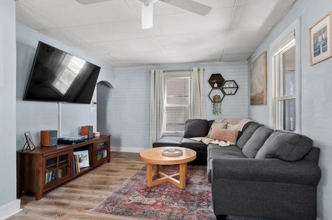 Tiny photo for 1312 Dean Street, St. Charles, IL 60174 (MLS # 12588691)