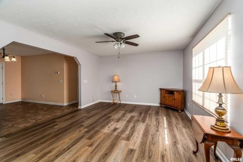 Tiny photo for 2080 Route 166, Creal Springs, IL 62922 (MLS # QC4269007)