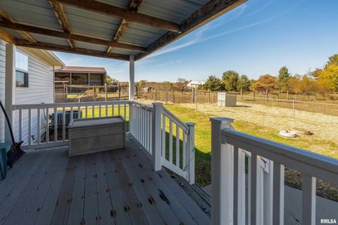 Tiny photo for 2080 Route 166, Creal Springs, IL 62922 (MLS # QC4269007)