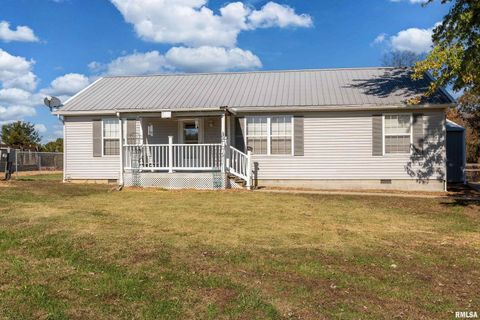 Tiny photo for 2080 Route 166, Creal Springs, IL 62922 (MLS # QC4269007)