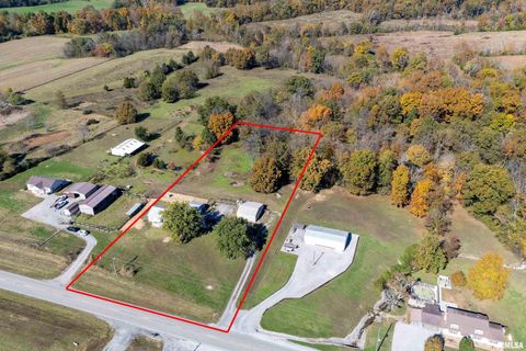 Tiny photo for 2080 Route 166, Creal Springs, IL 62922 (MLS # QC4269007)