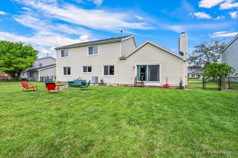 Tiny photo for 1388 Candlewood Drive, Crystal Lake, IL 60014 (MLS # 12674834)