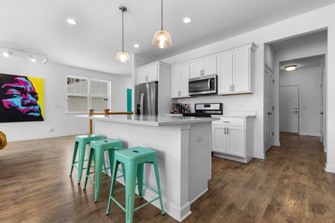 Tiny photo for 775 W Fairway Drive, Addison, IL 60101 (MLS # 12573215)