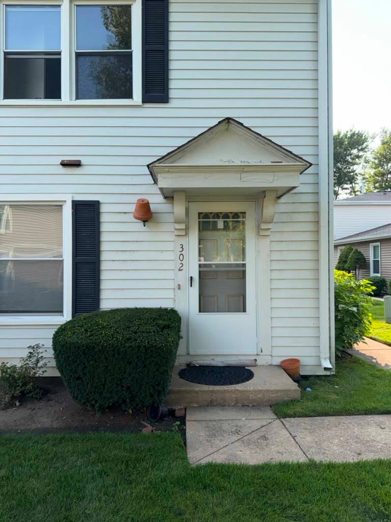 302 Creekside Drive