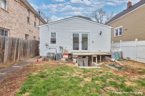 Tiny photo for 1616 N 40th Avenue, Stone Park, IL 60165 (MLS # 12330023)