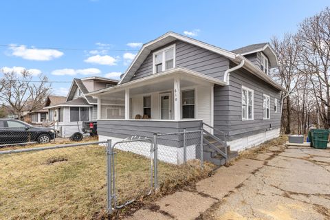 Photo of 610 S Horace Avenue, Rockford, IL 61102 (MLS # 12593027)