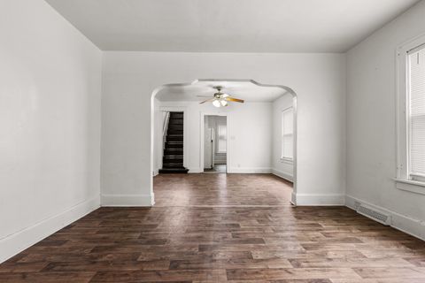 Tiny photo for 610 S Horace Avenue, Rockford, IL 61102 (MLS # 12593027)