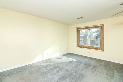 Tiny photo for 170 Cascade Drive, Indian Head Park, IL 60525 (MLS # 12469412)