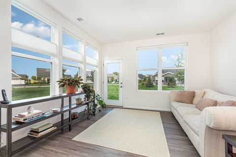 Tiny photo for 1086 Patricia Drive, Bolingbrook, IL 60490 (MLS # 12448997)