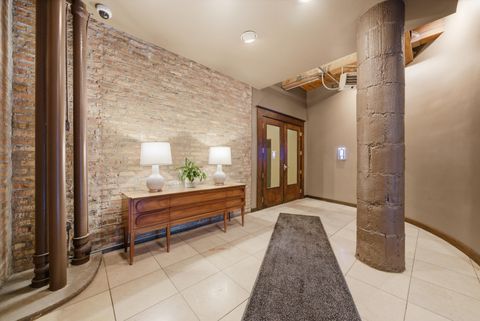 Tiny photo for 913 W Van Buren Street #7B, Chicago, IL 60607 (MLS # 12577429)