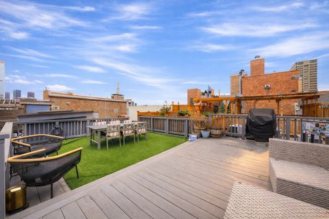 Tiny photo for 913 W Van Buren Street #7B, Chicago, IL 60607 (MLS # 12577429)