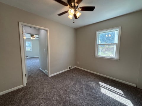 Tiny photo for 1311 W 37th Street, Davenport, IA 52806 (MLS # 12687587)
