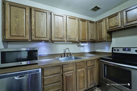 Tiny photo for 665 Grove Drive #209, Buffalo Grove, IL 60089 (MLS # 12688397)