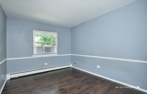 Tiny photo for 665 Grove Drive #209, Buffalo Grove, IL 60089 (MLS # 12688397)