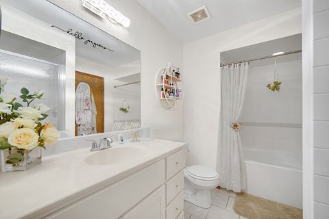 Tiny photo for 1400 Berta Drive, Crest Hill, IL 60403 (MLS # 12532651)