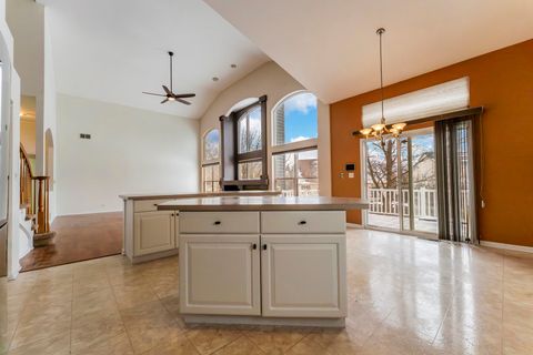 Tiny photo for 9 Greyshire Court, Algonquin, IL 60102 (MLS # 12589490)