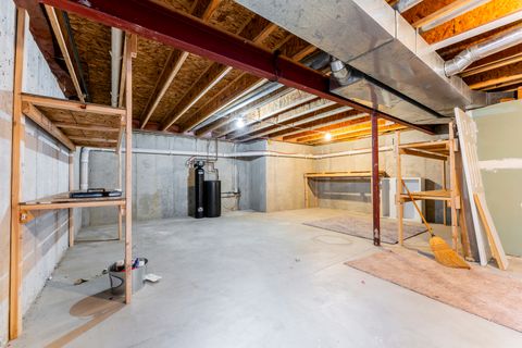 Tiny photo for 9 Greyshire Court, Algonquin, IL 60102 (MLS # 12589490)