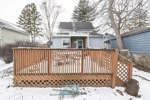 Tiny photo for 2737 Gabriel Avenue, Zion, IL 60099 (MLS # 12598021)