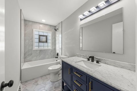 Tiny photo for 4433 W 100th Street, Oak Lawn, IL 60453 (MLS # 12501559)