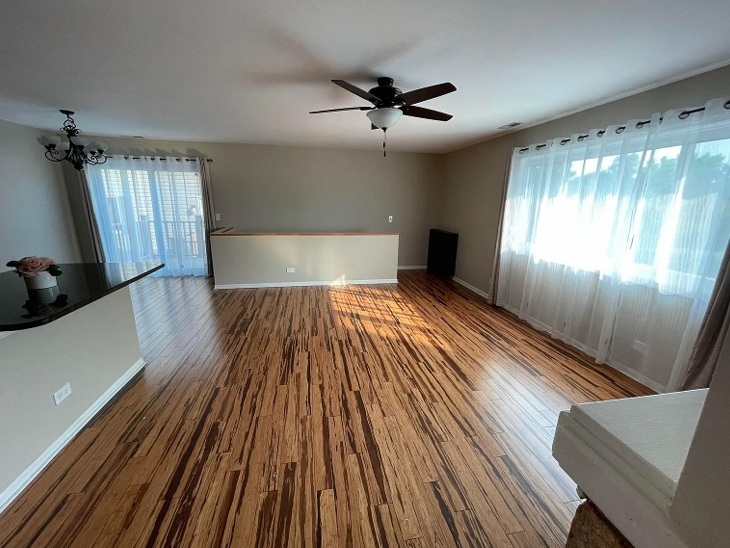 450 Valley Drive 201