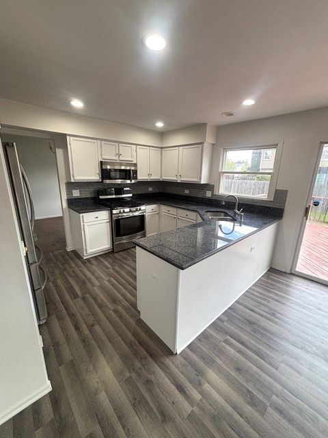 Tiny photo for 1 Collingwood Court, Bolingbrook, IL 60440 (MLS # 12633107)