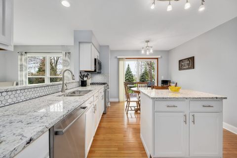 Tiny photo for 772 REBECCA Lane, Bolingbrook, IL 60440 (MLS # 12613311)