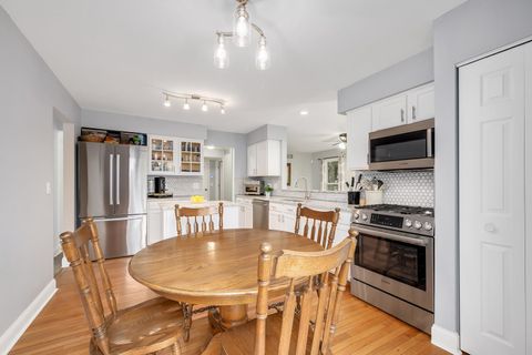 Tiny photo for 772 REBECCA Lane, Bolingbrook, IL 60440 (MLS # 12613311)