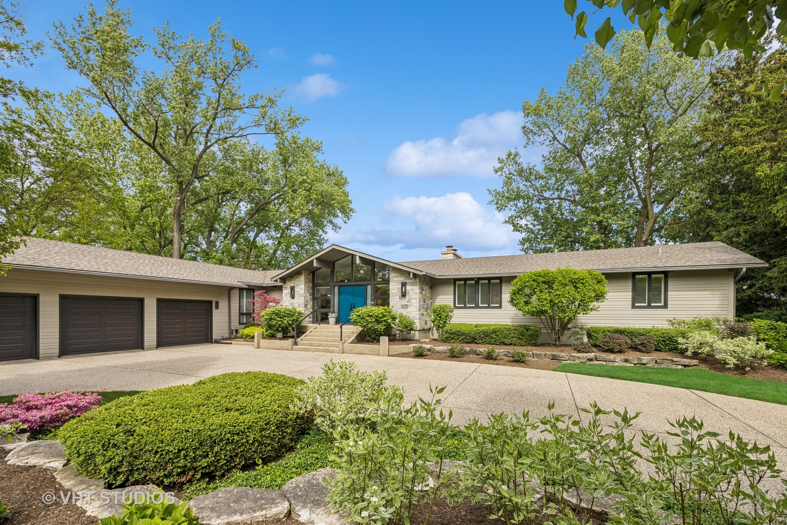 1120 Sandstone Drive