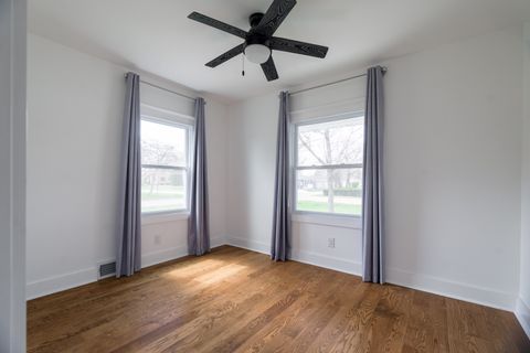 Tiny photo for 1600 Bucklin Street, Lasalle, IL 61301 (MLS # 12613835)