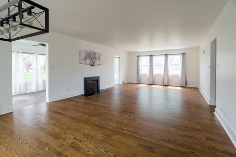 Tiny photo for 1600 Bucklin Street, Lasalle, IL 61301 (MLS # 12613835)