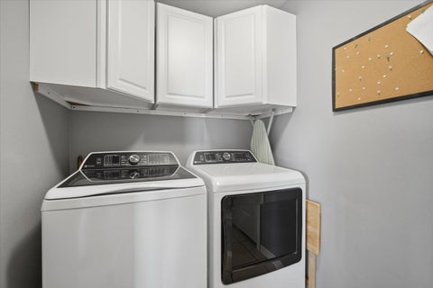 Tiny photo for 9 Brookline Court, Bloomington, IL 61705 (MLS # 12675331)