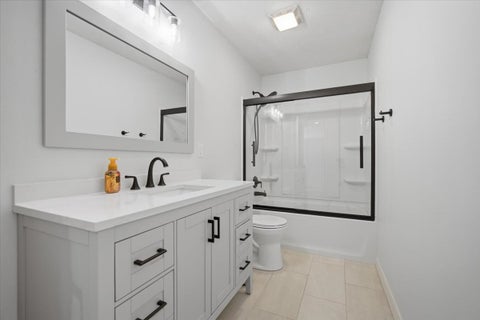 Tiny photo for 9 Brookline Court, Bloomington, IL 61705 (MLS # 12675331)